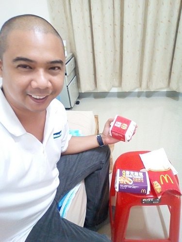 My simple birthday celebration alone in abroad My simple birthday celebration alone in abroad