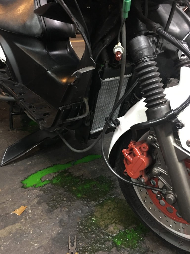majesty 125 radiator